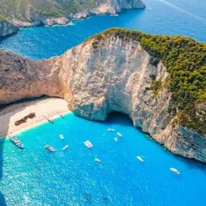 Best Travel Agency in Bangalore | Red Maple Travels